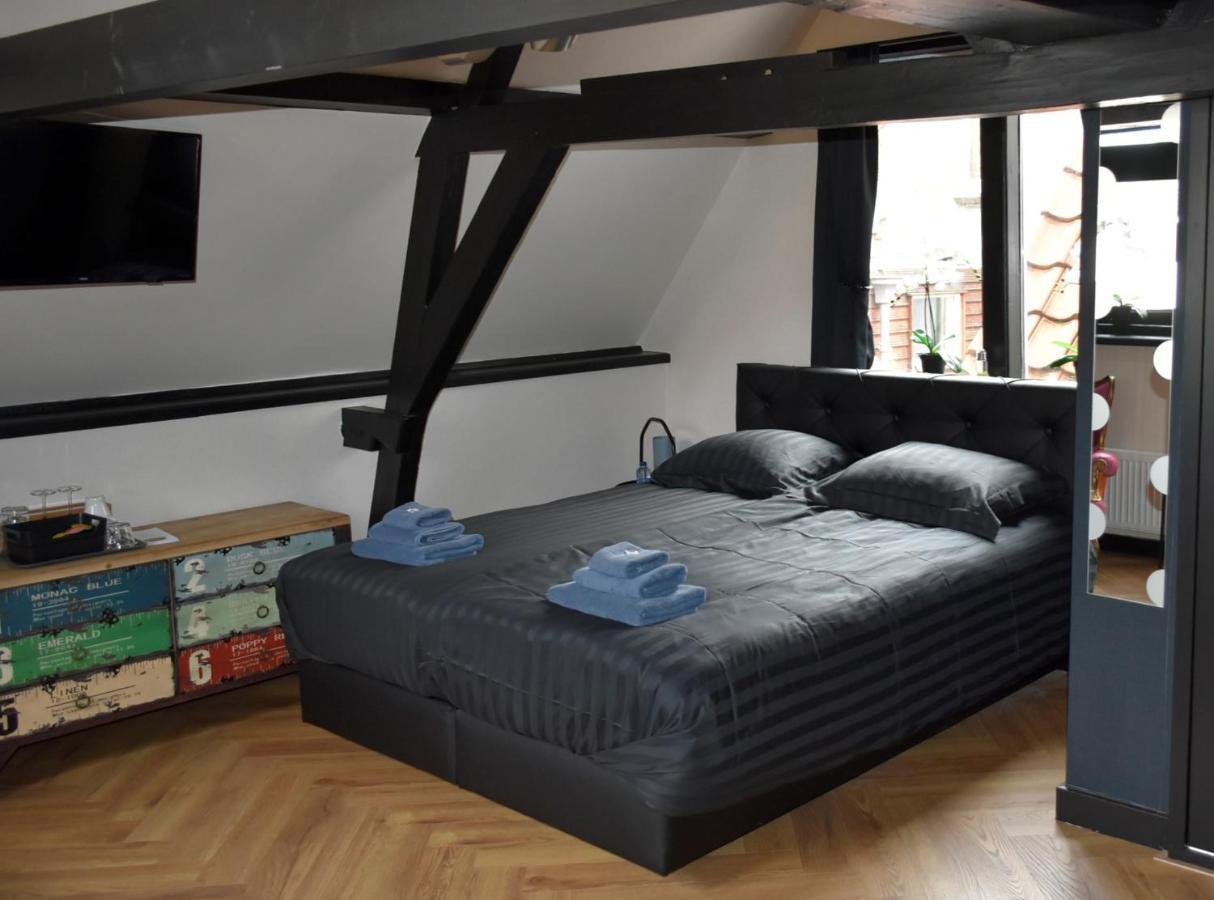 De Gusto Panzió Schiedam Kültér fotó