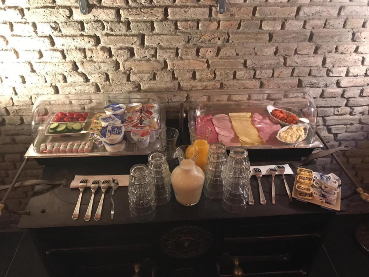De Gusto Panzió Schiedam Kültér fotó