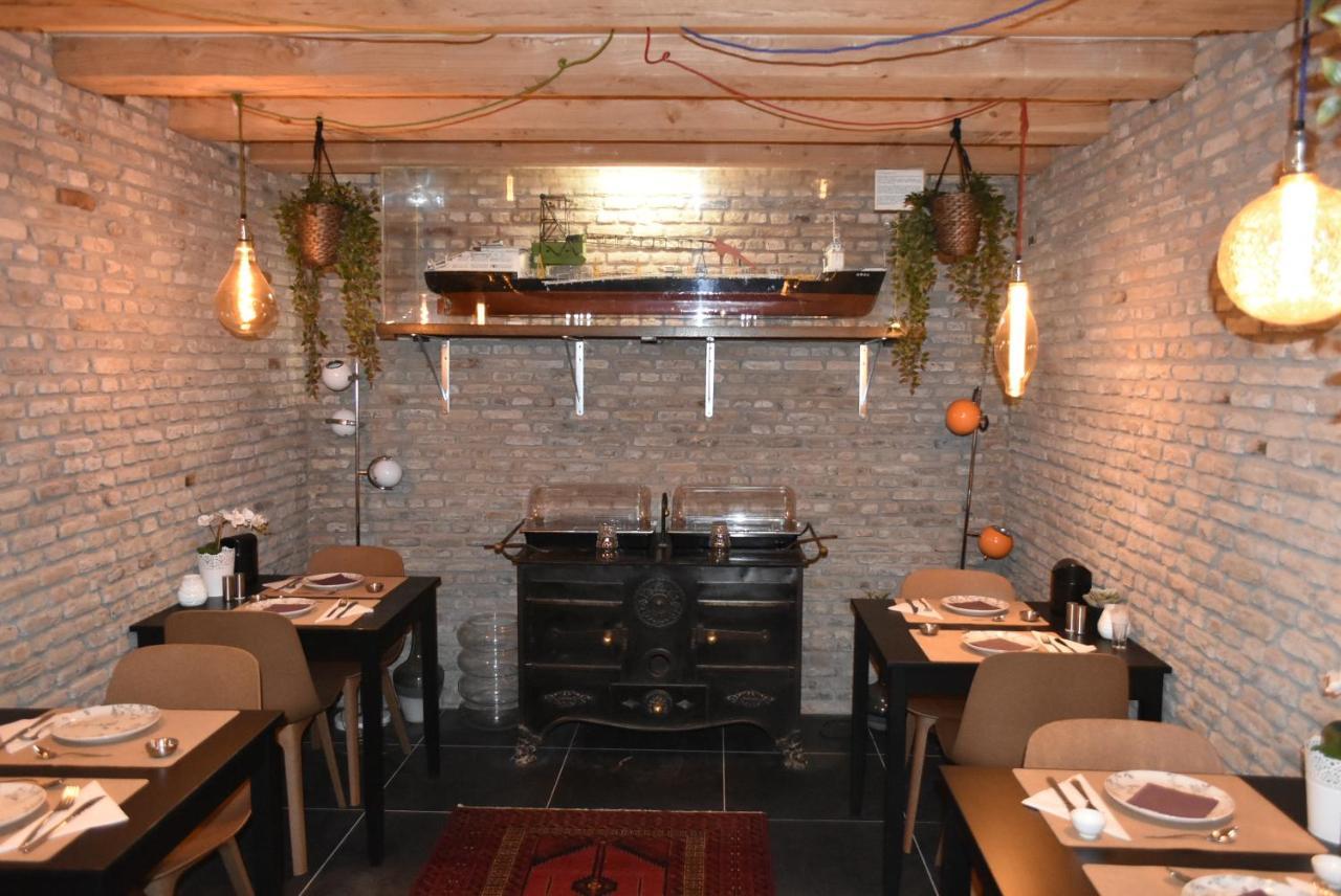 De Gusto Panzió Schiedam Kültér fotó