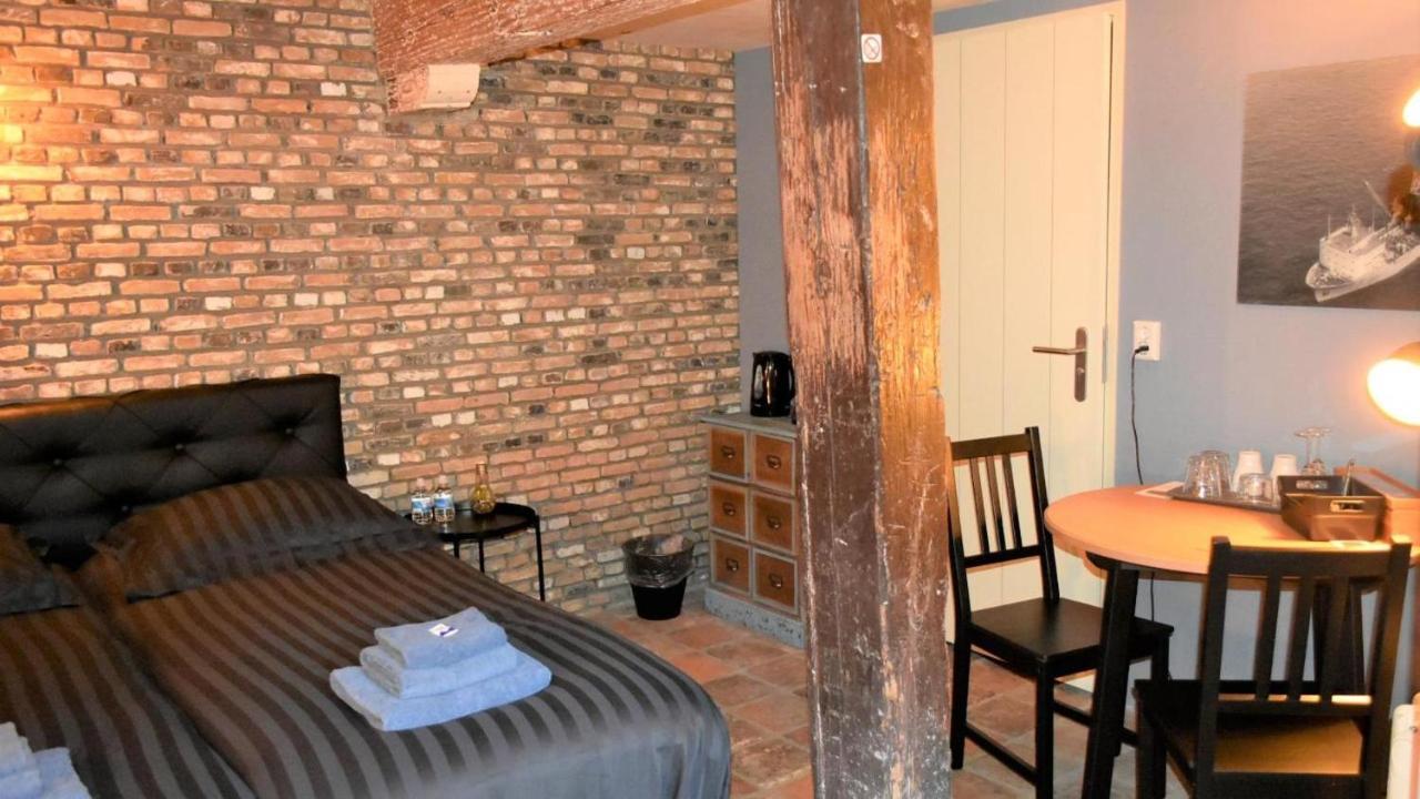 De Gusto Panzió Schiedam Kültér fotó
